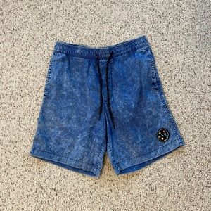 American Eagle pull on beach shorts. “Maui”. Men’s small